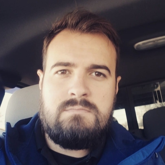 Meet your Posher, Derrick - Picture 1 of 1